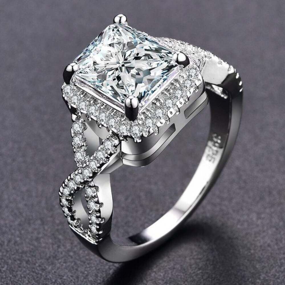 Braelynn Square Cushion Cut CZ Side Cross Sterling Silver Ring Size 6 Gift Boxed